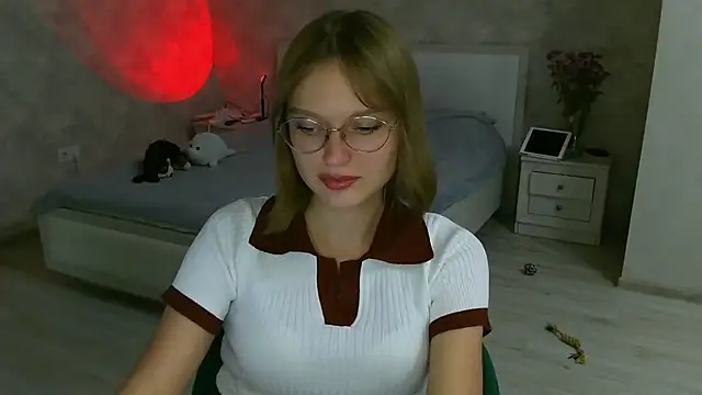 Miss Diamond Maria online show from 10.08.25