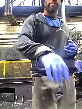 Snapshot of Justahungdad chatting on 11.11.25 Justahungdad online show from 11.11.25