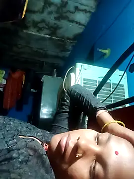 Snapshot of Soya8080 chatting on 10.06.25 Soya8080 online show from 10.06.25