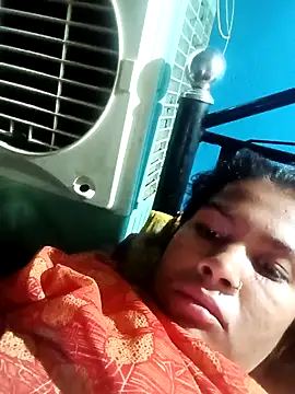 Snapshot of Soya8080 chatting on 10.19.25 Soya8080 online show from 10.19.25