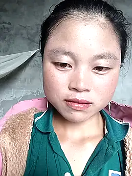 clara-cute online show from 10.01.25