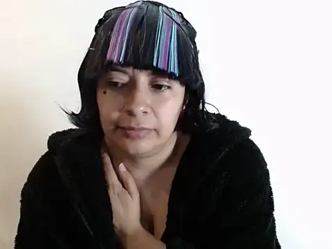 Snapshot of Acelinrose chatting on 09.30.25 Acelinrose online show from 09.30.25