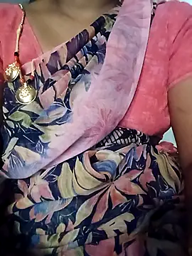 Snapshot of TeluguCuplehyd chatting on 10.06.25 TeluguCuplehyd online show from 10.06.25