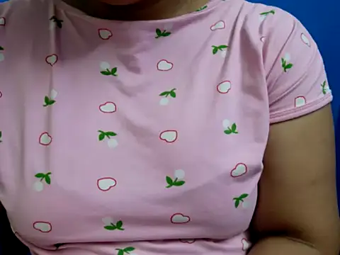 tamilqueenbaby online show from 10.16.25