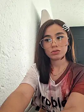 Snapshot of Akane24 chatting on 11.01.25 Akane24 online show from 11.01.25