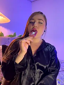 Snapshot of Dakota_Greys chatting on 10.08.25 Dakota Greys online show from 10.08.25