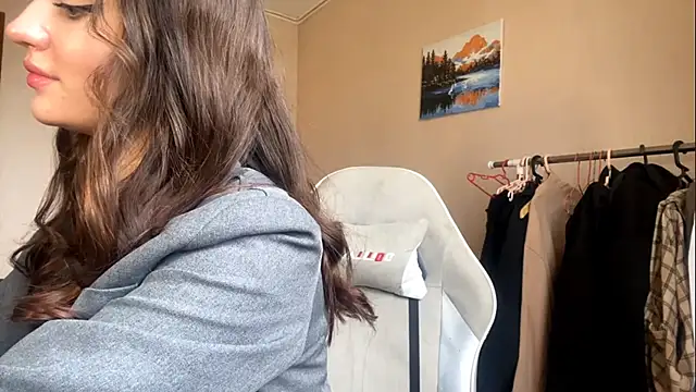 alexthebunny online show from 09.30.25