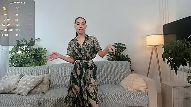 LoidaTatom online show from 10.08.25