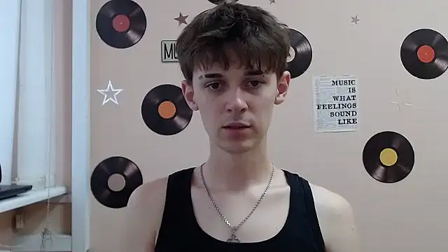 Snapshot of Hoot_Dude_ chatting on 10.09.25 Hoot Dude  online show from 10.09.25