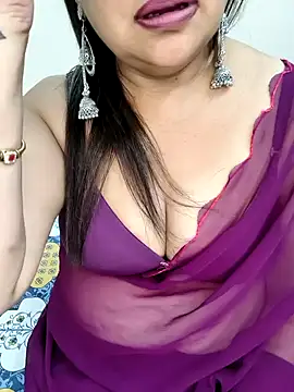 Snapshot of Sakshi-11 chatting on 09.28.25 Sakshi-11 online show from 09.28.25