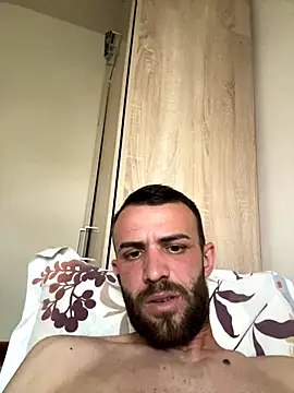 Snapshot of sexyman1936 chatting on 10.06.25 sexyman1936 online show from 10.06.25