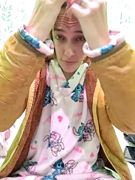 Lilo-skinny online show from 10.18.25