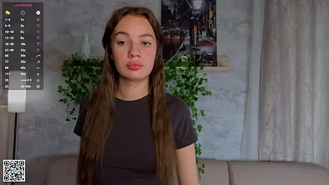 TashaCajune online show from 10.15.25