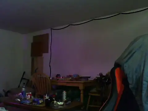 Snapshot of Neekaleek89 chatting on 10.31.25 Neekaleek89 online show from 10.31.25