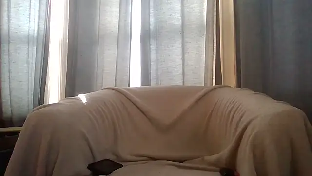 Snapshot of midnightminx803532 chatting on 10.20.25 midnightminx803532 online show from 10.20.25