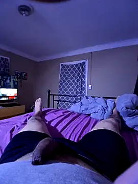 Snapshot of itsJrivera24 chatting on 10.16.25 itsJrivera24 online show from 10.16.25