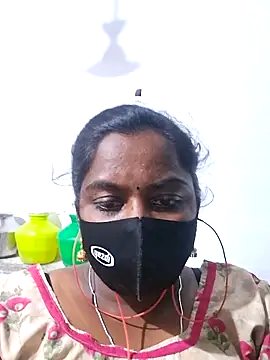 Snapshot of Tamil_Hot_Sindhu chatting on 10.04.25 Tamil Hot Sindhu online show from 10.04.25