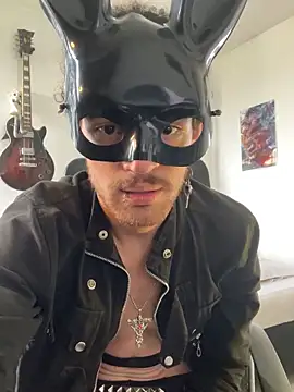 MikaelRizzzo online show from 10.08.25