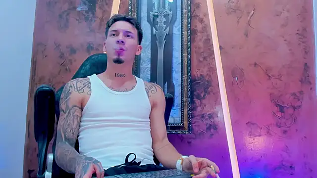 Snapshot of Golden_prince_ chatting on 11.09.25 Golden prince online show from 11.09.25