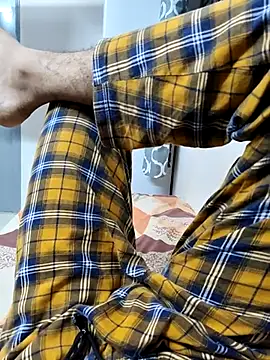 Snapshot of Mallu_kalikar_69 chatting on 10.21.25 Mallu kalikar 69 online show from 10.21.25