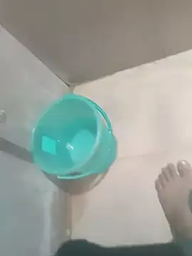 Snapshot of Hhhggghrrr3219 chatting on 10.18.25 Hhhggghrrr3219 online show from 10.18.25