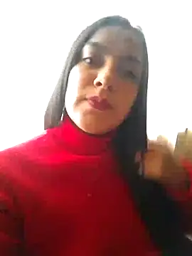 Snapshot of Sexy_Nayra_outdoors chatting on 10.12.25 Sexy Nayra outdoors online show from 10.12.25