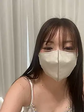 Snapshot of riko_0303 chatting on 10.14.25 riko 0303 online show from 10.14.25