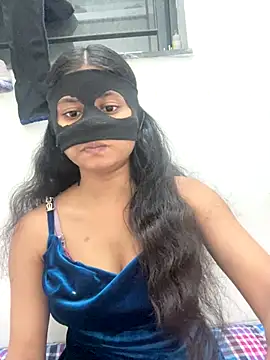 Snapshot of sexy-riya43 chatting on 10.18.25 sexy-riya43 online show from 10.18.25