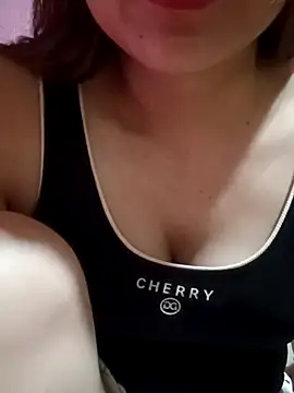 Moue-angel online show from 10.13.25