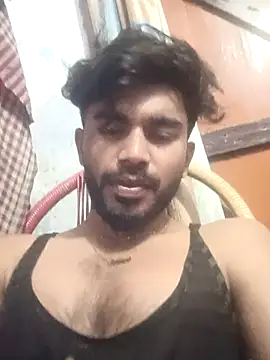 Snapshot of Hotraj24 chatting on 10.28.25 Hotraj24 online show from 10.28.25