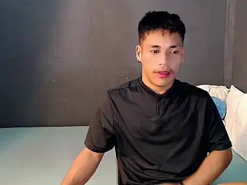 Cute Lucas online show from 10.13.25