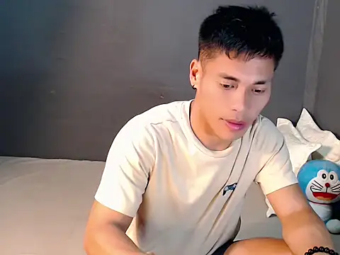 Cute Lucas online show from 10.15.25