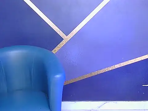 shiny-krisha online show from 10.18.25