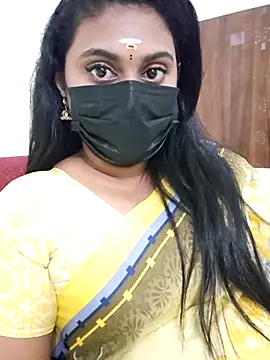 Snapshot of Dheronika_sweetie chatting on 10.08.25 Dheronika sweetie online show from 10.08.25