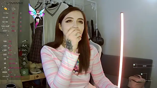 Snapshot of Rin_andersonn chatting on 10.04.25 Rin andersonn online show from 10.04.25