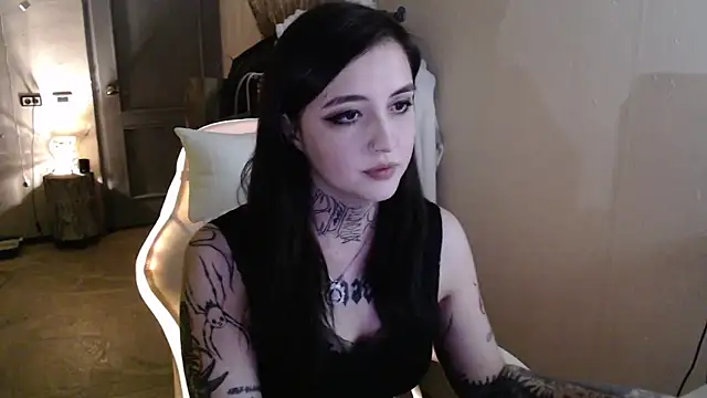 Snapshot of Rin_andersonn chatting on 10.23.25 Rin andersonn online show from 10.23.25