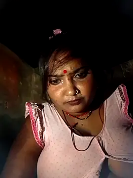 Snapshot of Supercapll chatting on 10.15.25 Supercapll online show from 10.15.25