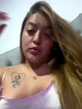 itsgianna online show from 10.15.25