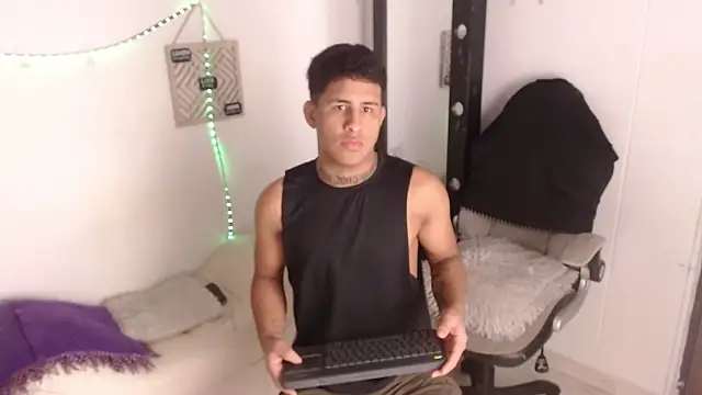 Dylan horny online show from 10.10.25