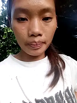 Snapshot of nanalinh chatting on 10.04.25 nanalinh online show from 10.04.25