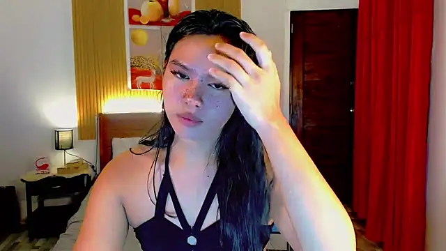 fallinLunaxX online show from 10.08.25