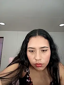 VictoriaVixxen online show from 10.18.25