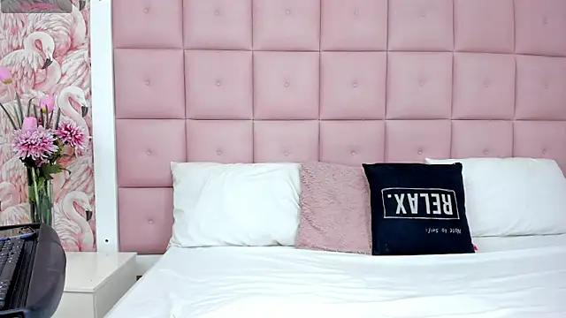 AmyPrescott online show from 10.11.25