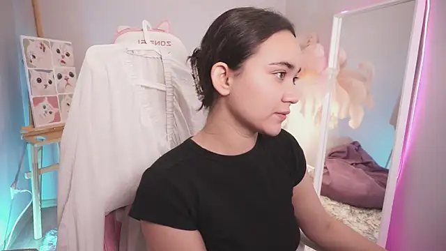 Snapshot of ShadowLotus_ chatting on 10.30.25 ShadowLotus  online show from 10.30.25