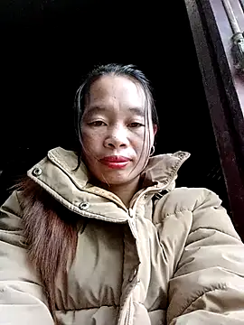 Snapshot of chieu_xinh chatting on 10.08.25 chieu xinh online show from 10.08.25