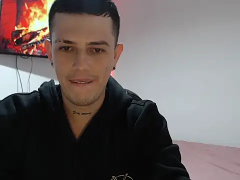 Mylo smit online show from 10.22.25
