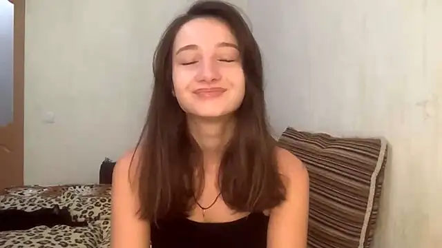 Snapshot of KyungSwaners chatting on 10.07.25 KyungSwaners online show from 10.07.25