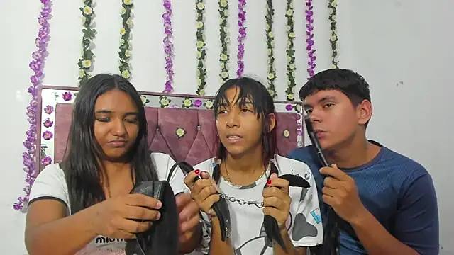 Extreme Trio Nomercy online show from 10.19.25