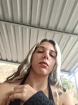 lizzieblack online show from 10.21.25