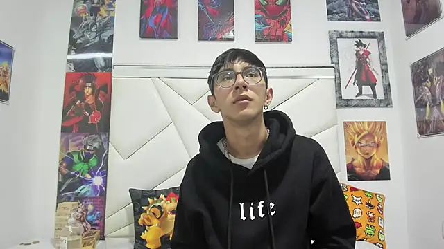 TWINK JOSS online show from 10.15.25